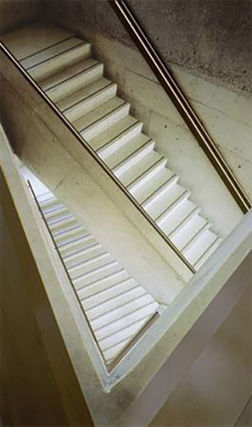 LIGHTRAIL | Hadis Jaleh & Corina Zemanek